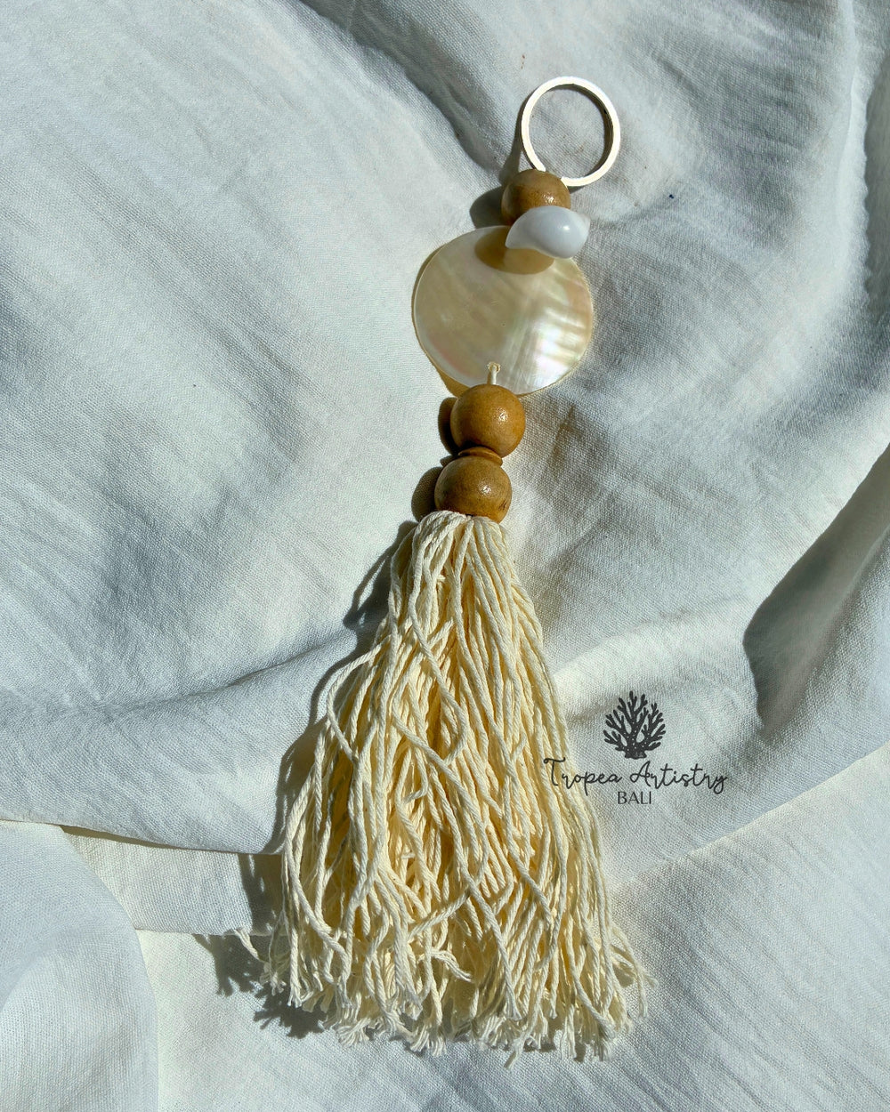 Mother of Pearl Shell Keychain 1