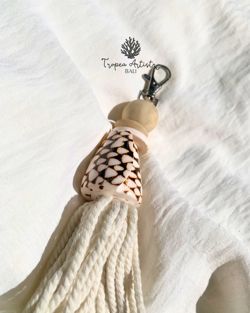 Brown Pattern Shell Keychain