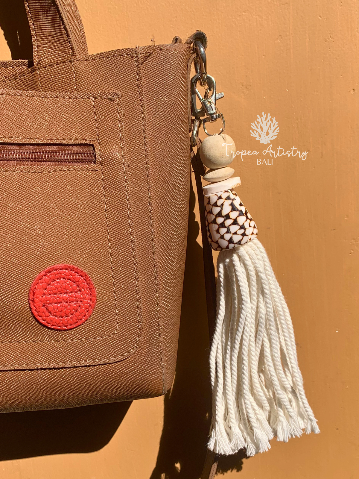 Brown Pattern Shell Keychain